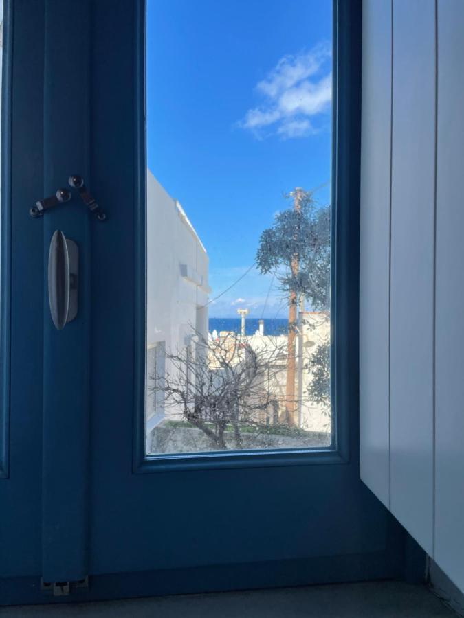 מלון Naxos City Burgos Barrio מראה חיצוני תמונה