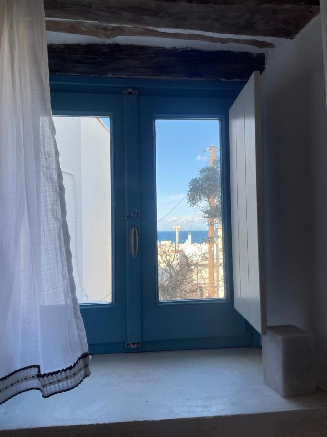 מלון Naxos City Burgos Barrio מראה חיצוני תמונה