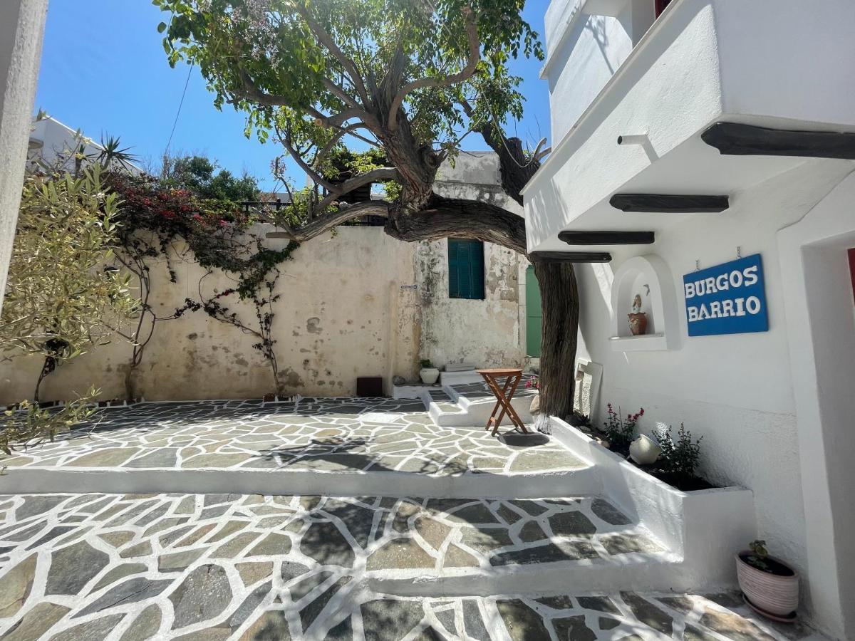 מלון Naxos City Burgos Barrio מראה חיצוני תמונה
