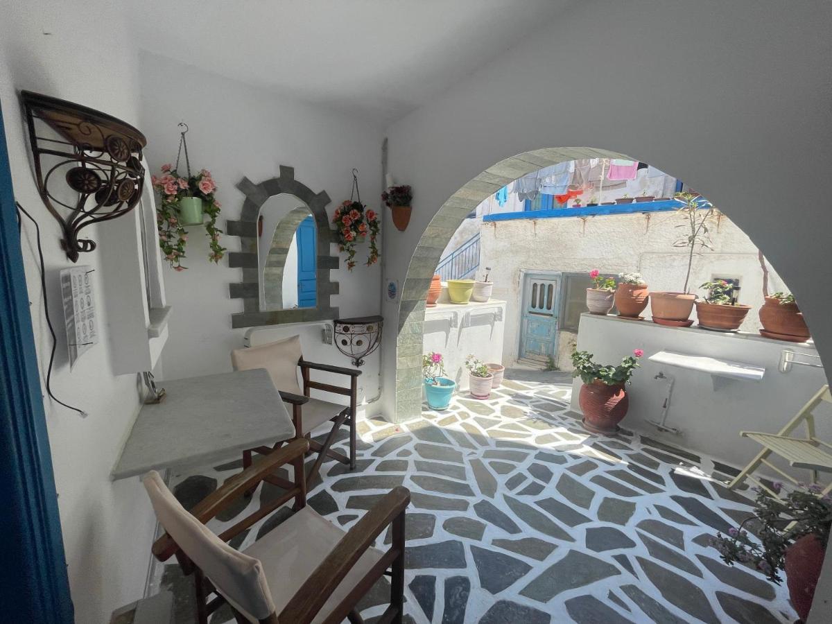 מלון Naxos City Burgos Barrio מראה חיצוני תמונה