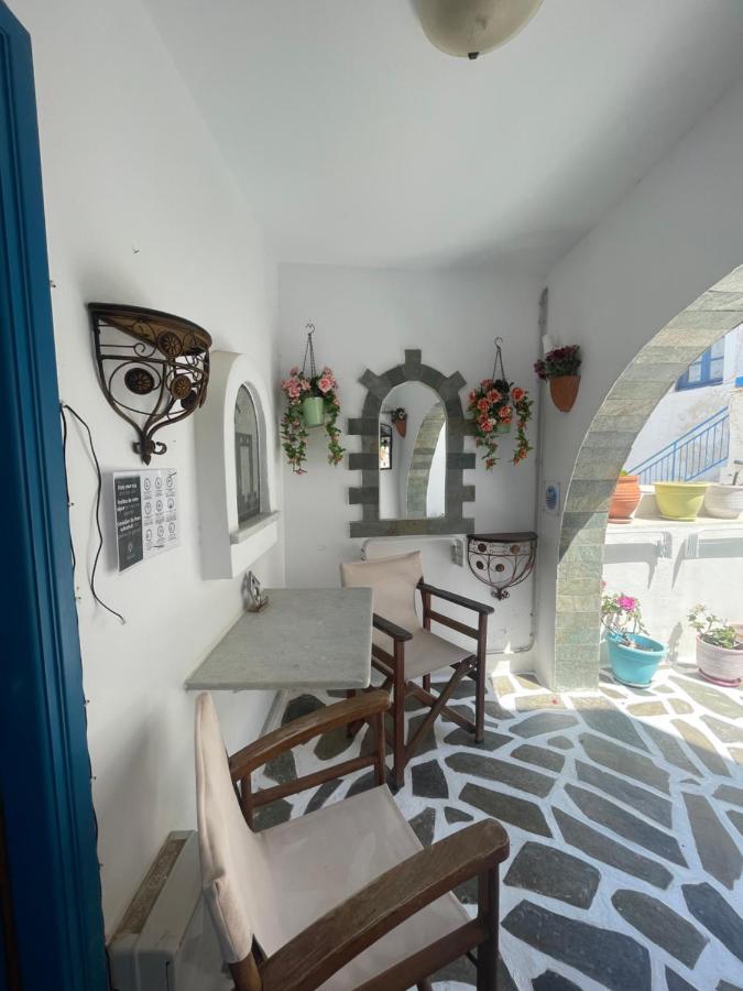 מלון Naxos City Burgos Barrio מראה חיצוני תמונה